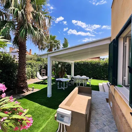 Le Del Mediterraneo Holiday home Campofelice Di Roccella